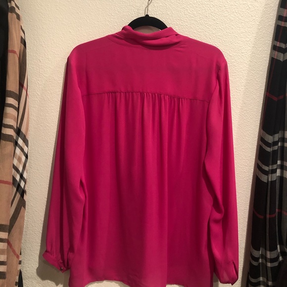 Pink Juice Couture Top. - Picture 2 of 4